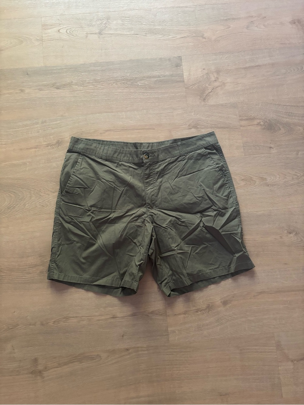 Columbia Olive Green Men’s Outdoor Shorts